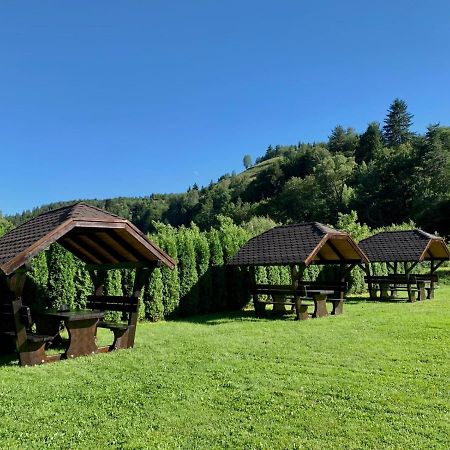Flori De Mar Hotel Poiana Marului  Bagian luar foto