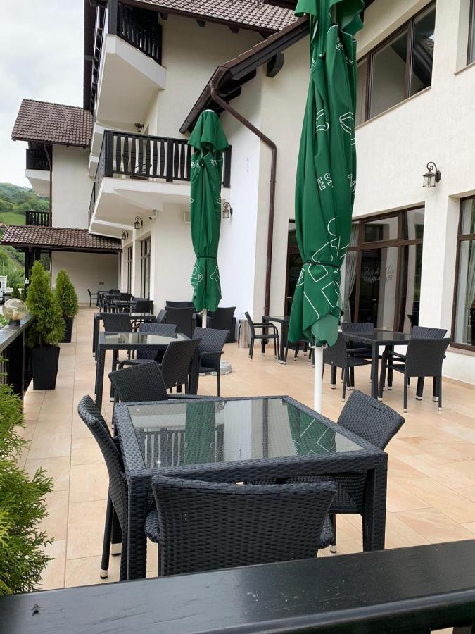 Flori De Mar Hotel Poiana Marului  Bagian luar foto