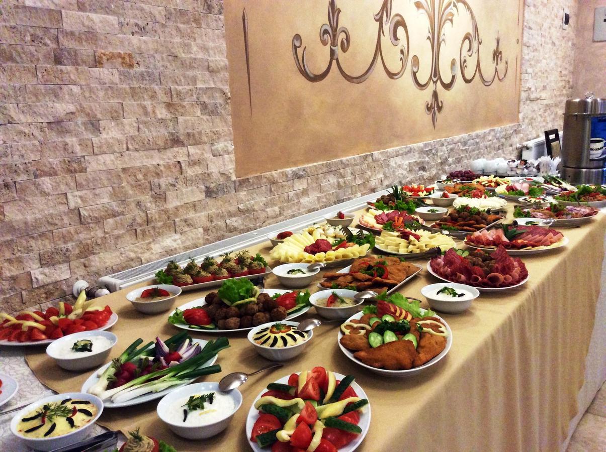 Flori De Mar Hotel Poiana Marului  Bagian luar foto